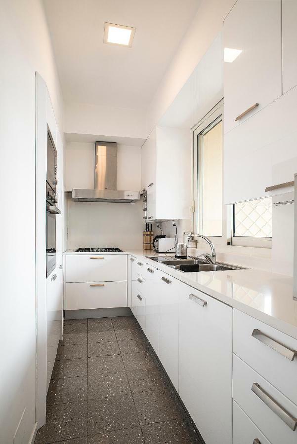 La Finestra Sulmo Apartment Сулмона Екстериор снимка