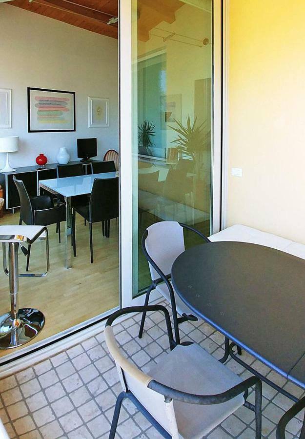 La Finestra Sulmo Apartment Сулмона Екстериор снимка